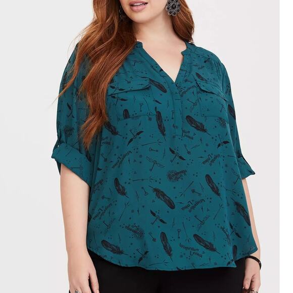 Torrid 1 (1X 14/16) Harry Potter Spells Feather Print Georgette Harper Blouse - Picture 4 of 6